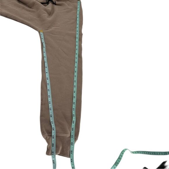 Trendy and Tipsy Nashville Long Sleeve Oversized Crewneck Sweater Taupe XL - Picture 7 of 8